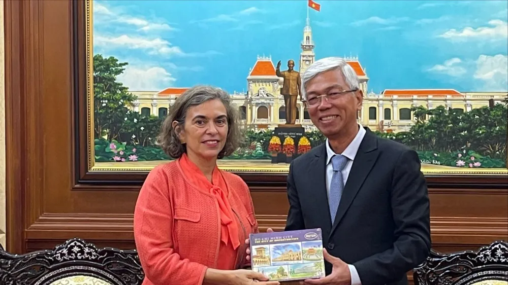  Doanh nghiệp Tây Ban Nha quan tâm đến môi trường đầu tư tại TPHCM 