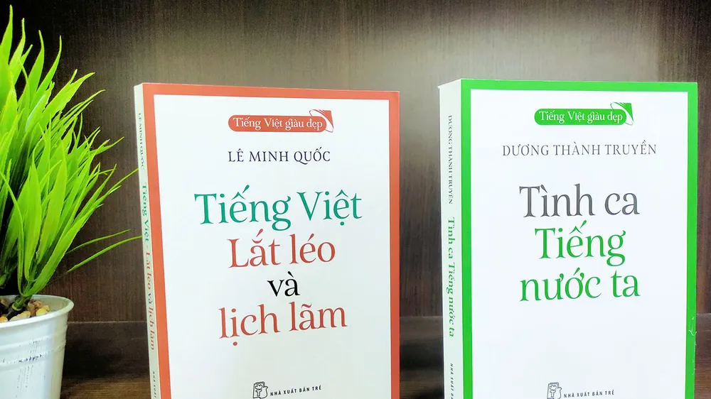 Hai tình yêu dành cho tiếng Việt