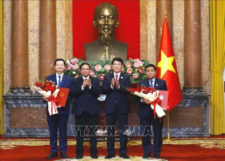 Chủ tịch nước trao quyết định bổ nhiệm các Phó Thủ tướng và bộ trưởng nhiệm kỳ 2021-2026