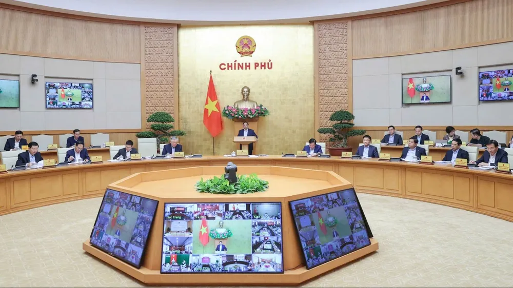 Tiếp tục giữ vững ổn định kinh tế vĩ mô, thúc đẩy tăng trưởng, kiểm soát lạm phát