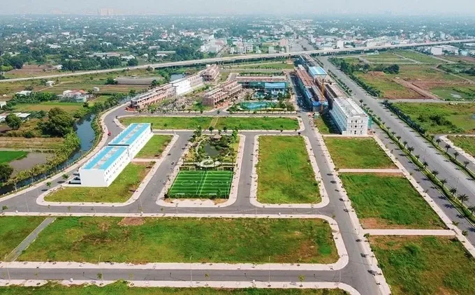 Ủy ban Thường vụ Quốc hội cho ý kiến về việc giảm tiền thuê đất