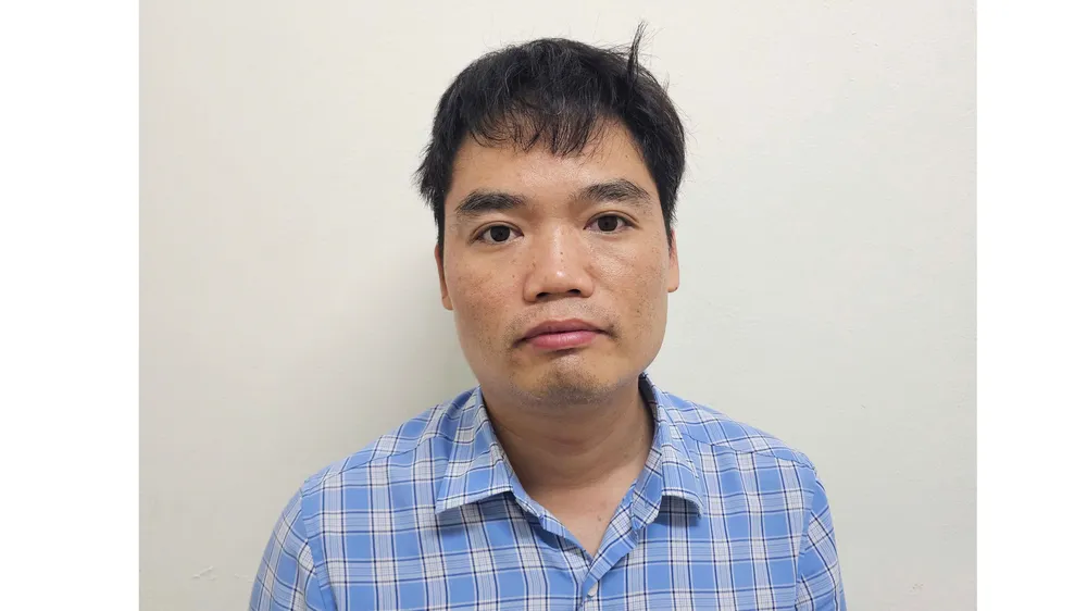 Vụ "xe điên" gây tai nạn: Tạm giữ hình sự tài xế ô tô 