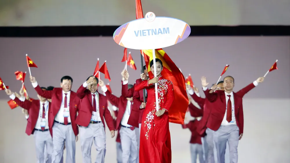 Khát vọng vươn mình