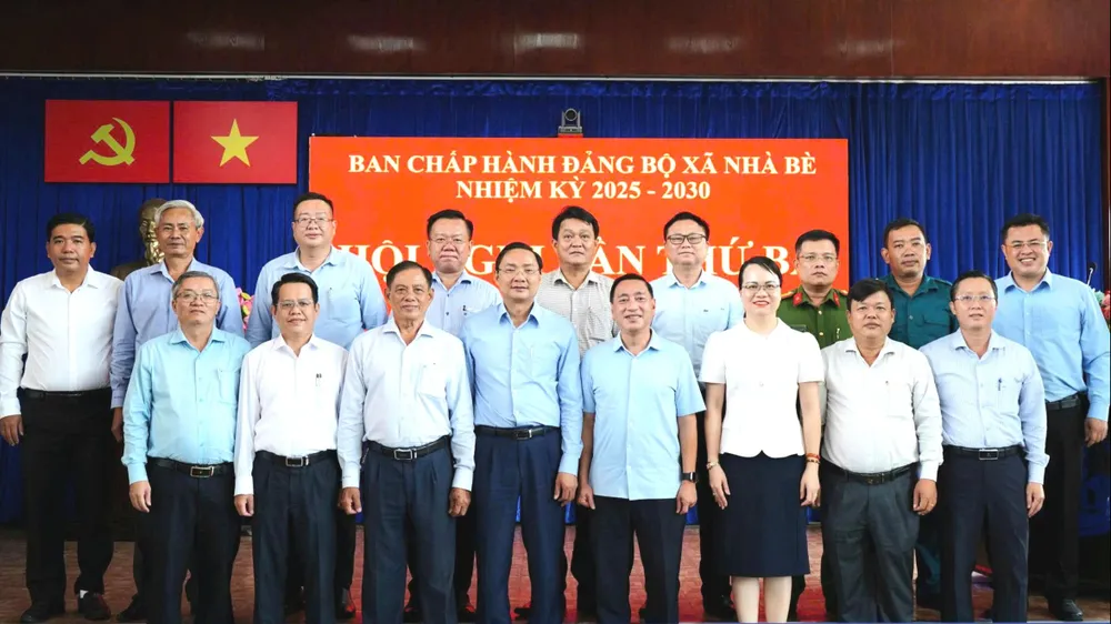 Từng bước xây dựng xã Nhà Bè thành đô thị năng động, xanh, thông minh