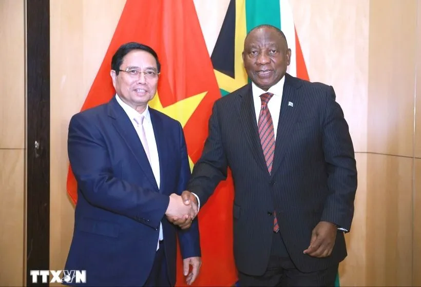 Thủ tướng Phạm Minh Chính hội kiến Tổng thống Cộng hòa Nam Phi Matamela Cyril Ramaphosa. Ảnh: Dương Giang/TTXVN