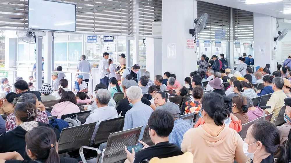 Đổ bệnh vì mưa, nắng thất thường