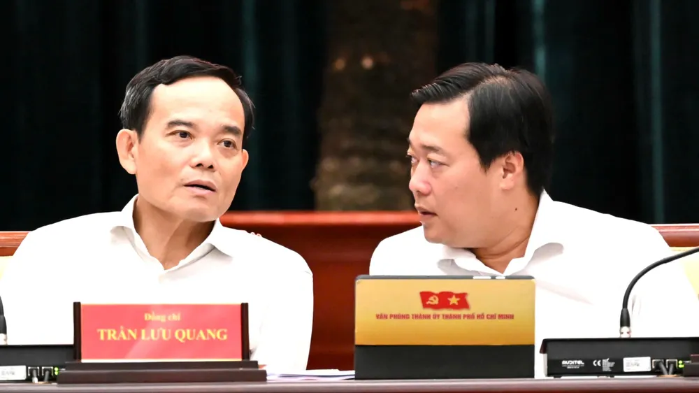 Hội nghị lần thứ 7 Ban Chấp hành Đảng bộ TPHCM: Đề xuất các giải pháp tăng trưởng 2 con số