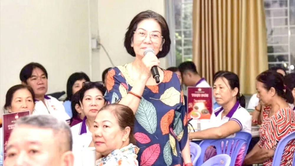 Mở rộng kênh đối thoại với người dân, doanh nghiệp