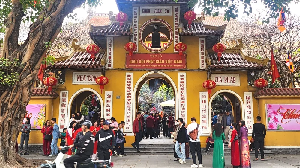 Chùa Quán Sứ (Hà Nội). Ảnh THU HÀ