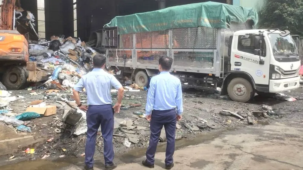 Một doanh nghiệp phải tiêu hủy gần 76.000 hộp bột rau vi phạm
