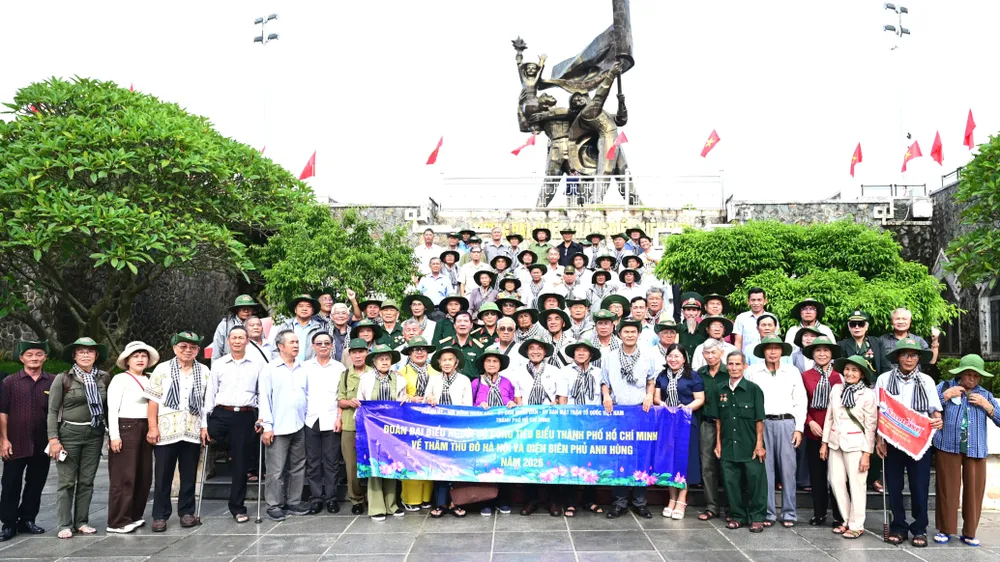 Tri ân người đã ngã xuống, tiếp nối trách nhiệm hôm nay