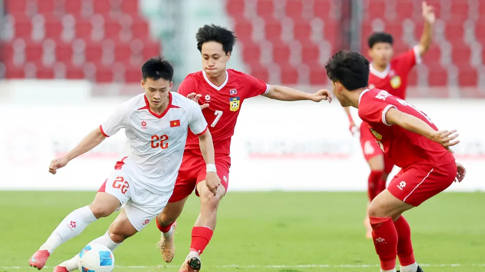 ASIAD 20: U23 Việt Nam nỗ lực ngay từ trận đầu