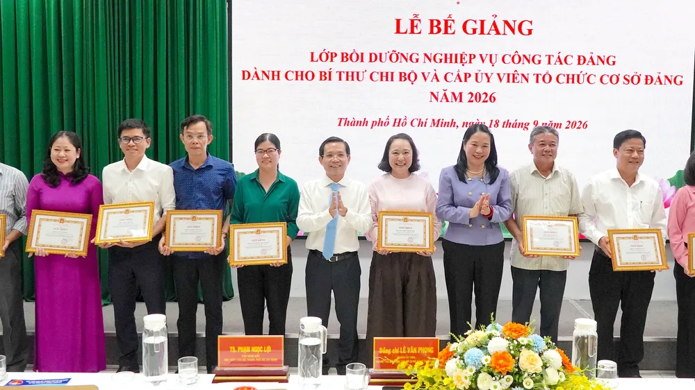 Chủ động và sáng tạo, không chờ chỉ đạo, giao việc