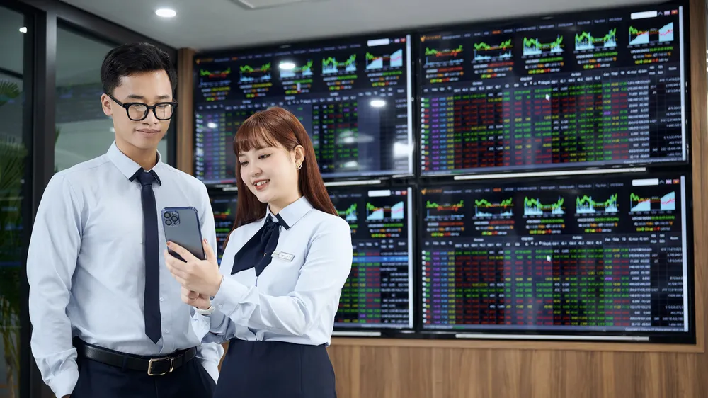 Thị trường chứng khoán Việt Nam phát triển mạnh mẽ trong thời gian qua. Ảnh: MINH HUY