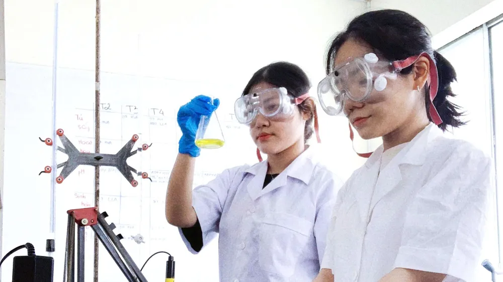 GS-TS Huỳnh Văn Sơn: Chất lượng giáo viên là thước đo của trường sư phạm