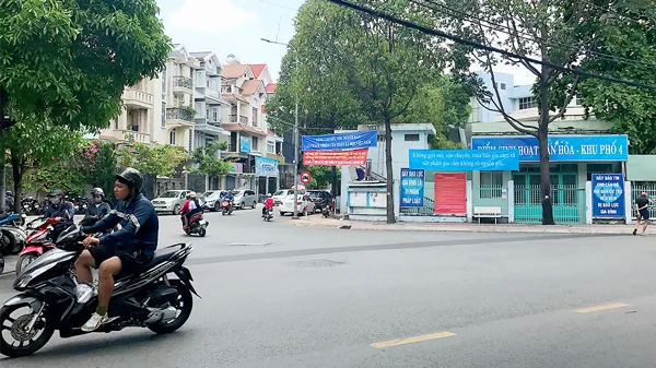 Một trong những khu dân cư đầu tiên được xây dựng tại khu Nhị Tỳ Quảng Đông