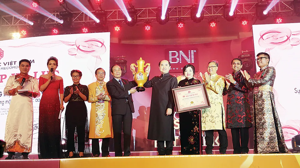 Hội nghị Đỉnh cao 2017 tạo dấu ấn với nhiều hoạt động đặc sắc
