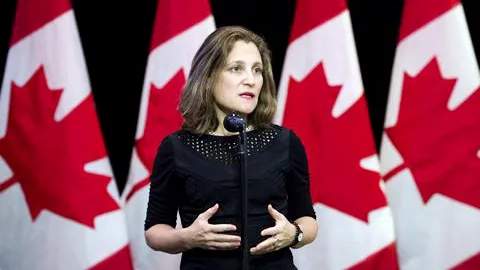 Ngoại trưởng Canada Chrystia Freeland