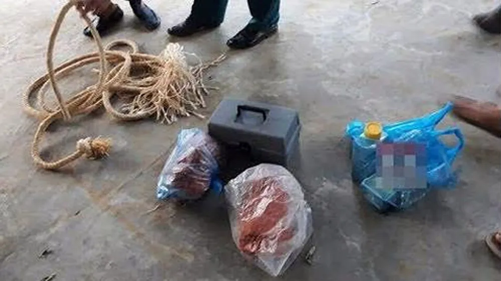 Cháu bé 6 tuổi bị mẹ kế đầu độc