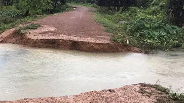Kon Tum: Di dời hơn 70 hộ dân vùng có nguy cơ sạt lở đến nơi an toàn