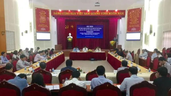 Pháp chia sẻ với Việt Nam bộ quy tắc ứng xử chống tham nhũng
