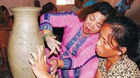 Bảo tồn và phát huy giá trị nghệ thuật gốm truyền thống của người Chăm
