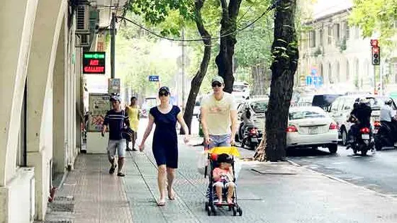 Vận động người dân đi bộ
