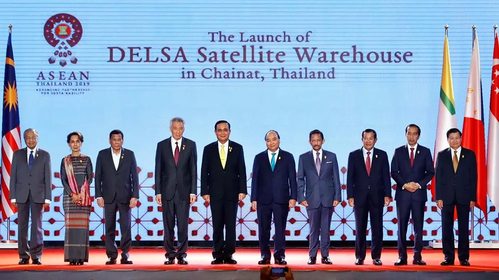 Thủ tướng Nguyễn Xuân Phúc cùng các nhà lãnh đạo ASEAN tại Hội nghị cấp cao ASEAN lần thứ 34. Ảnh: TTXVN