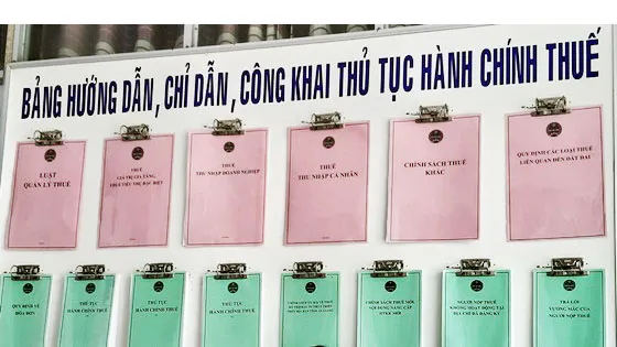 Cách chức cán bộ thuế nhũng nhiễu hộ kinh doanh 
