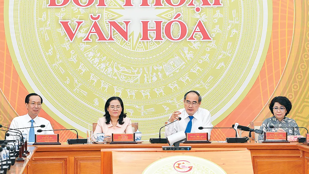 Chung tay để văn hóa trở thành động lực cho phát triển