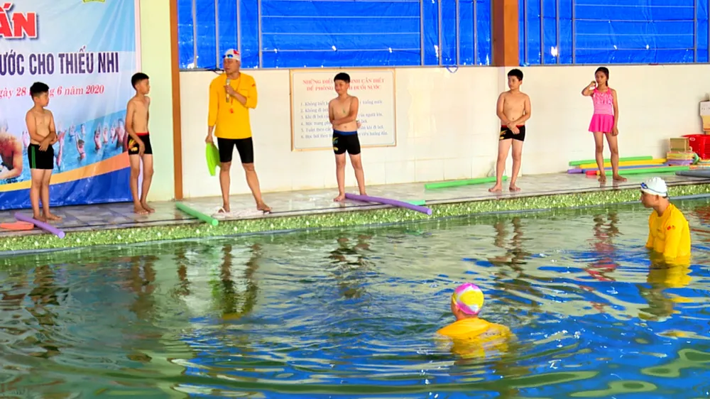 Tập huấn cho giáo viên về phòng chống đuối nước