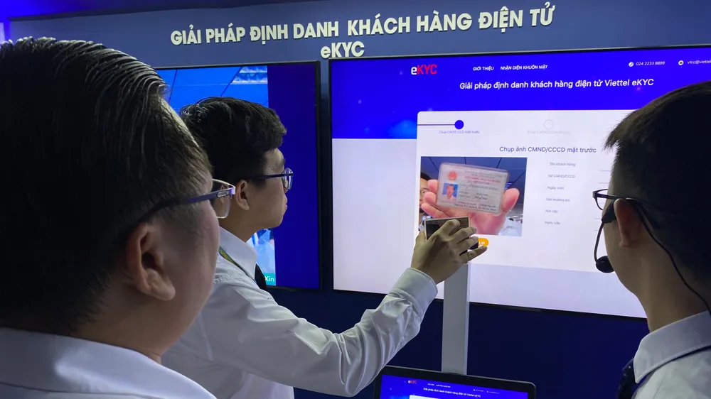 Giải pháp định danh khách hàng điện tử là một trong nhiều ứng dụng nội dung số của Viettel. Ảnh: T.BA