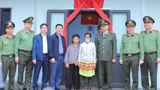 Thanh Hóa: Nỗ lực hoàn thành 600 căn nhà cho người nghèo huyện Mường Lát