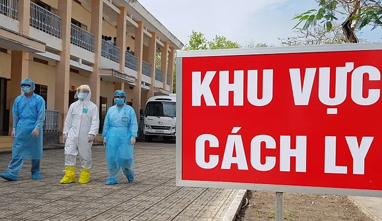 “Cởi trói” quy định cách ly, thay đổi chiến lược điều trị