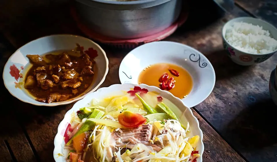 Bữa cơm quê nhà đậm đà vị canh chua