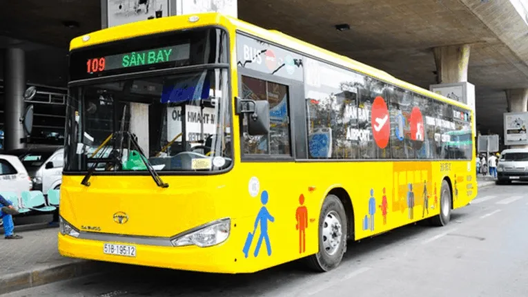 Khách nội chưa mặn mà sử dụng xe buýt đi - đến sân bay Tân Sơn Nhất