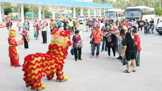 Từ 15-3, Trung Quốc cho phép khách đoàn đến Việt Nam