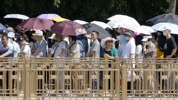 Thủ đô Bắc Kinh nâng cảnh báo nắng nóng lên mức cao nhất