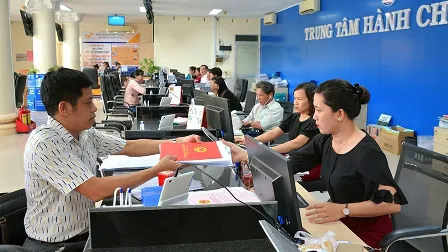 Bình Thuận: Hàng trăm cán bộ, công chức, viên chức xin nghỉ việc
