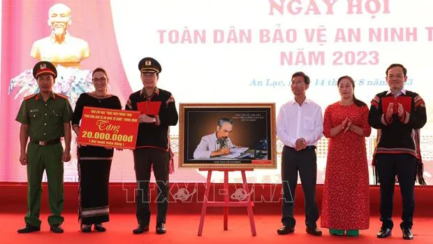 Bảo đảm an sinh xã hội vùng đồng bào dân tộc thiểu số