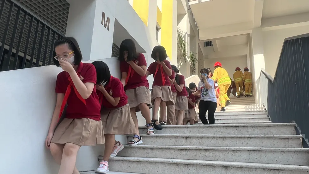 Hà Nội: Hàng trăm giáo viên, học sinh được trang bị kỹ năng phòng cháy
