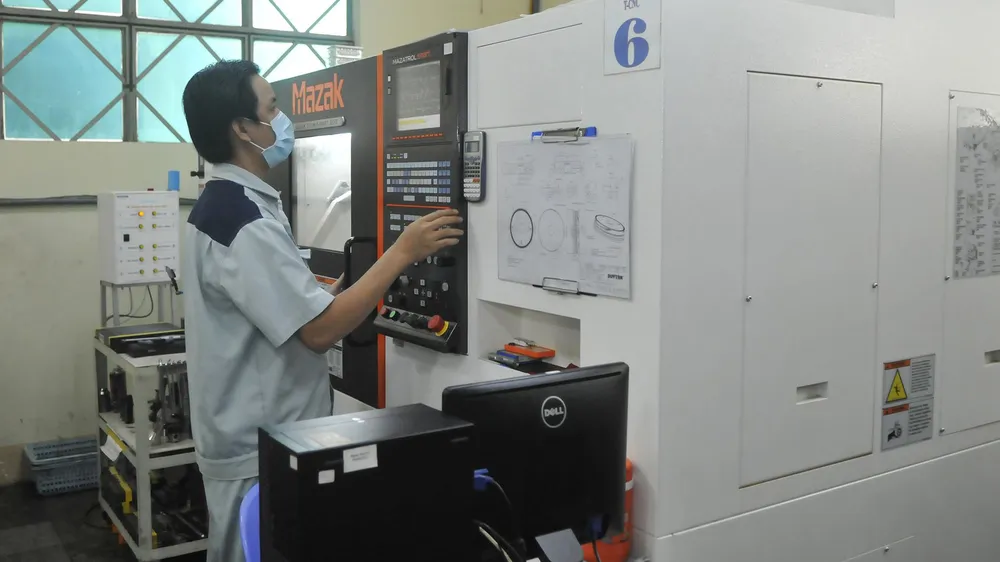 Ngành công nghiệp chế biến, chế tạo chững lại 