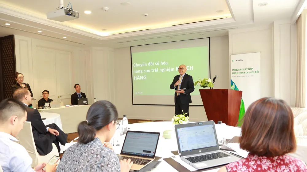 Kinh doanh bảo hiểm thời công nghệ