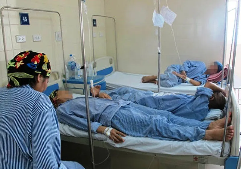 Đấu thầu chậm, thuốc ung thư khan hiếm, giá cao