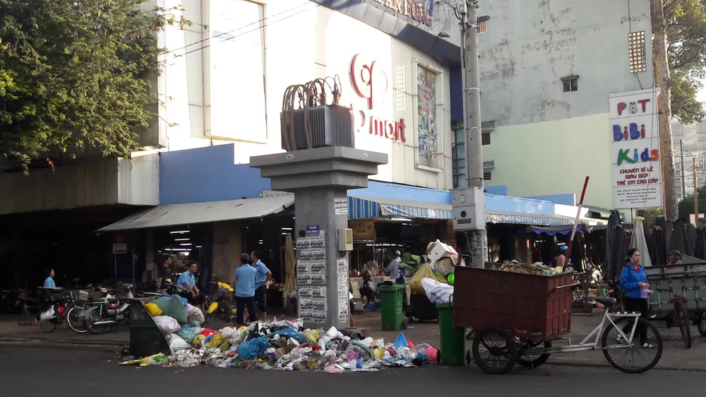 Giữ gìn thành phố sạch: Thực hiện văn minh đô thị, không xả rác