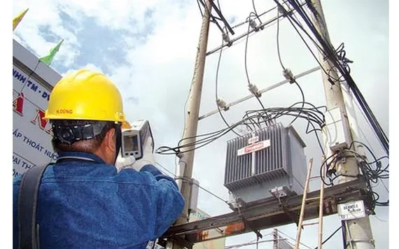 Tăng nhập khẩu điện từ Trung Quốc và Lào