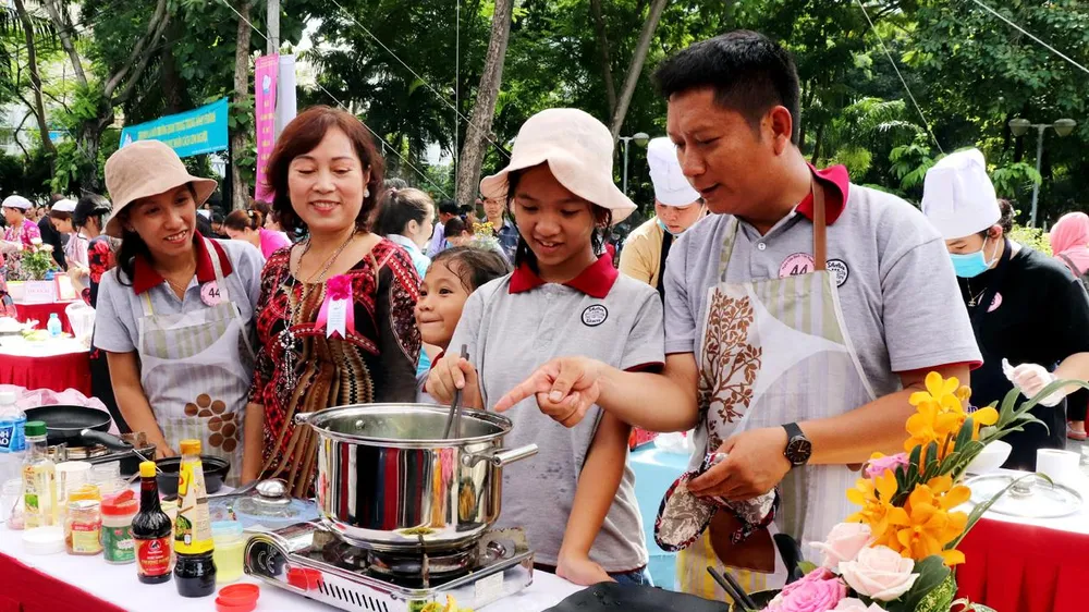 Nhóm bếp lửa yêu thương 