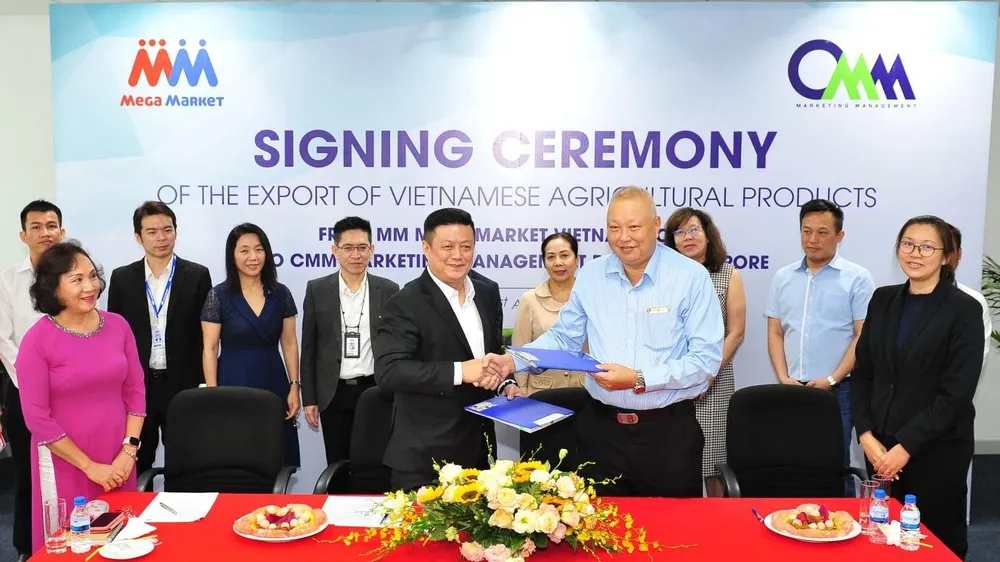 Lễ ký kết hợp tác xuất khẩu hàng nông sản Việt từ MMVN sang CMM Singapore