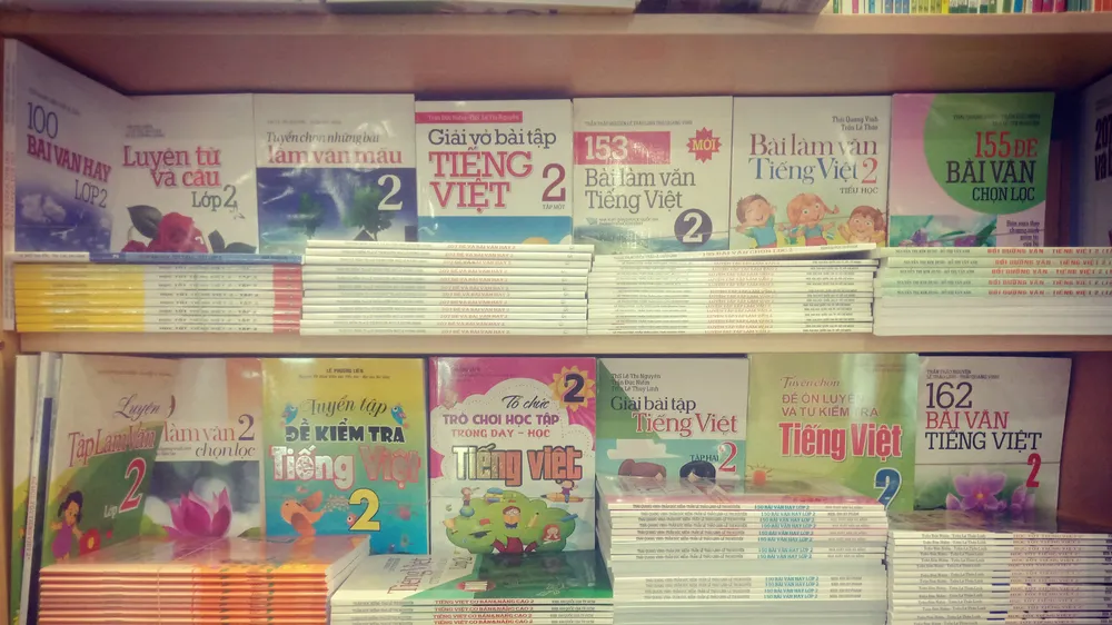 Loạn thị trường sách tham khảo