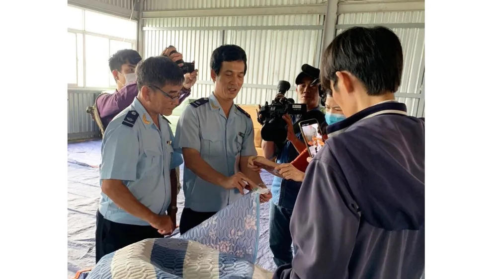 Tăng cường kiểm tra hoạt động buôn lậu, gian lận thương mại